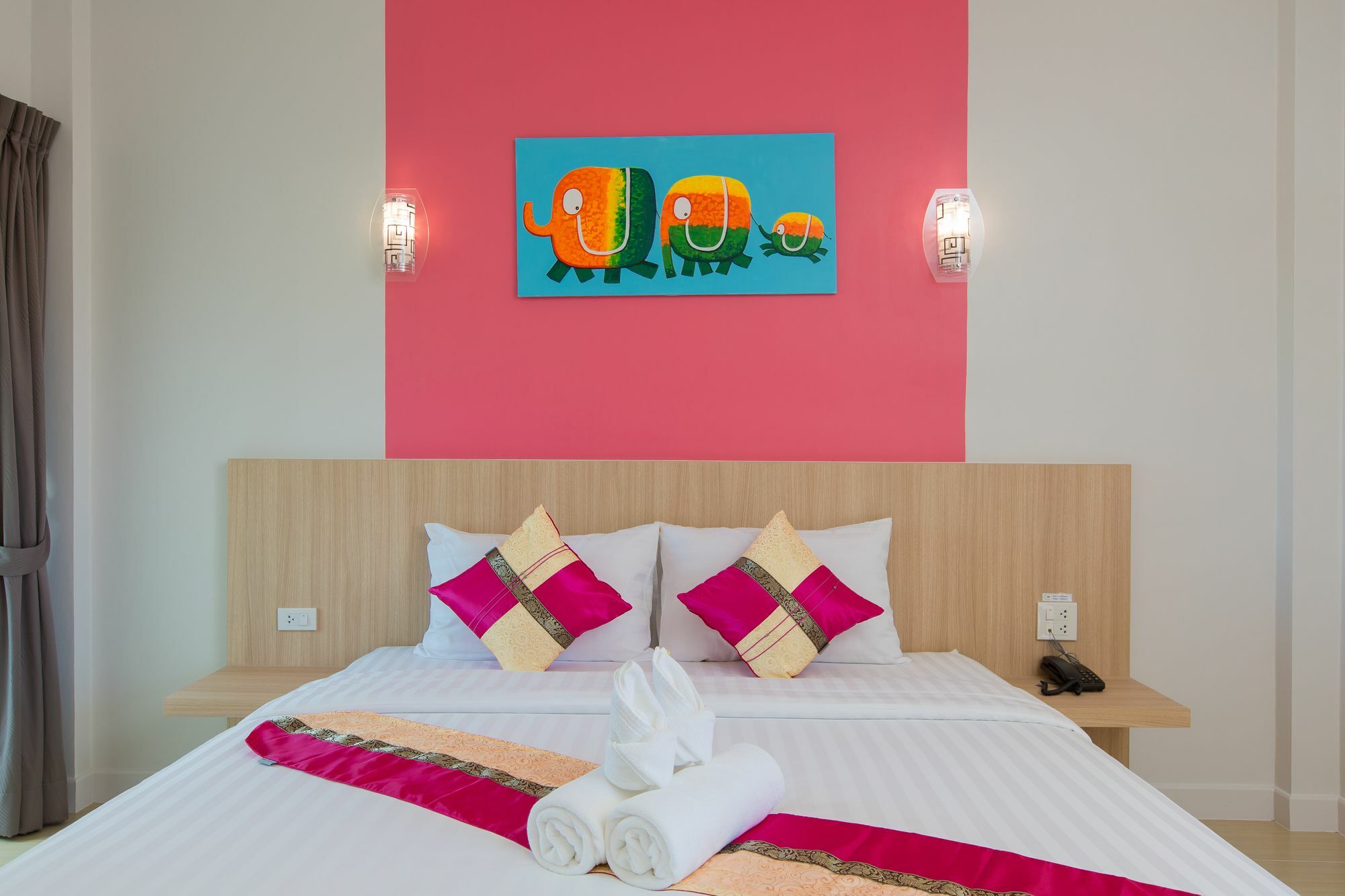 Phant At Thalang Service Apartment Exterior photo